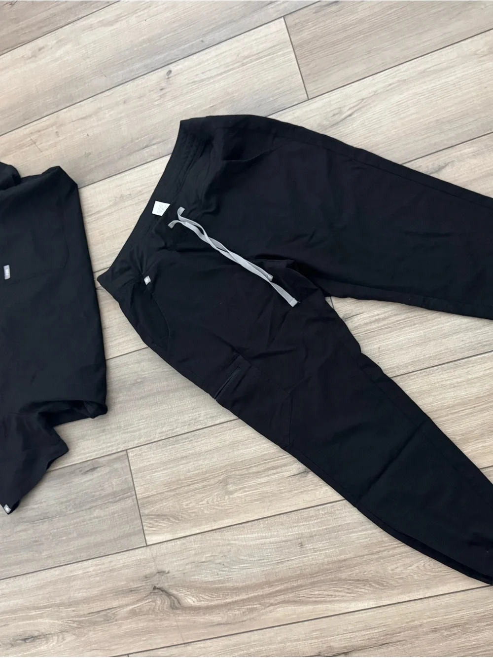 Men FIGS Black Jogger set